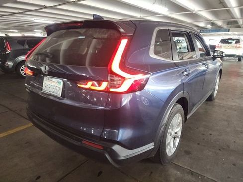 Used 2024 Honda CR-V EX-L image 3
