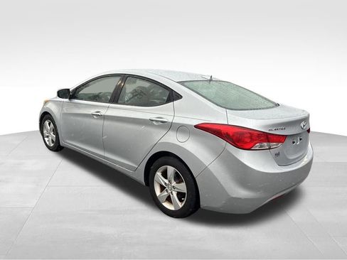 Used 2012 Hyundai Elantra GLS w/ Preferred Pkg 3 image 3