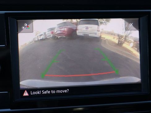 Used 2021 Volkswagen Jetta S image 5