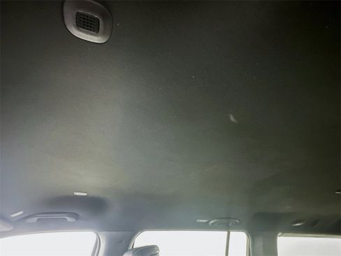 Used 2024 Jeep Wagoneer L Series II w/ Flexible Seating Group image 21