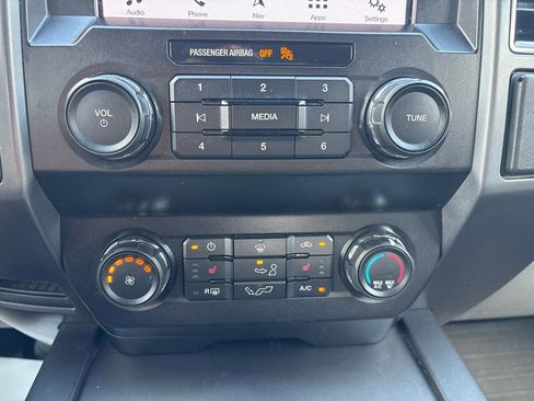 Used 2019 Ford F150 XLT w/ Equipment Group 302A Luxury AWD/4WD image 13