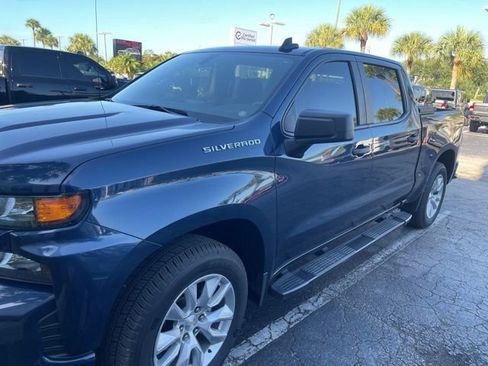 Used 2021 Chevrolet Silverado 1500 Custom RWD image 1