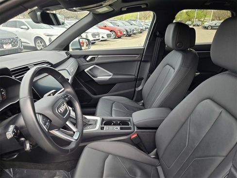 Used 2022 Audi Q3 2.0T Premium Plus w/ Premium Plus Package image 26