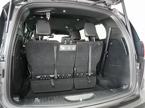 Used 2019 Chrysler Pacifica Limited w/ Advanced Safetytec Group image 34