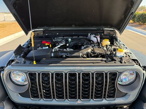 New 2026 Jeep Wrangler Unlimited Sport AWD/4WD image 29