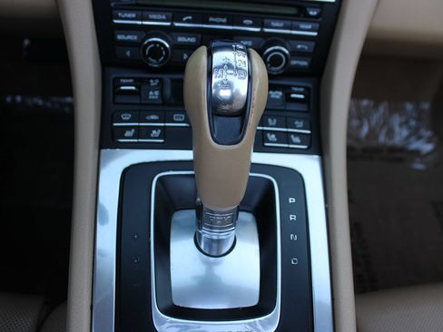 Used 2014 Porsche 911 Carrera 4S AWD/4WD image 31