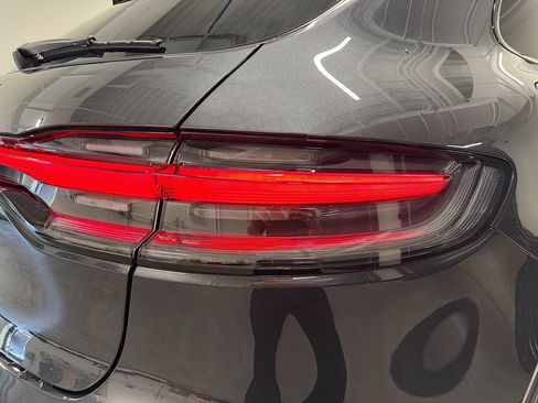 New 2026 Porsche Macan AWD/4WD image 34