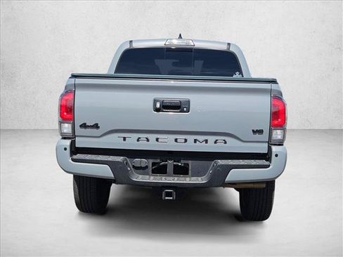 Used 2019 Toyota Tacoma Limited AWD/4WD image 6