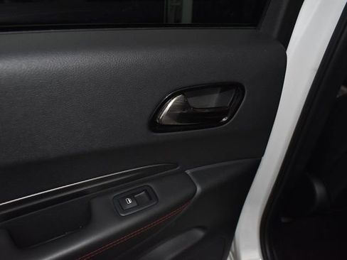 Used 2024 Dodge Durango GT image 32