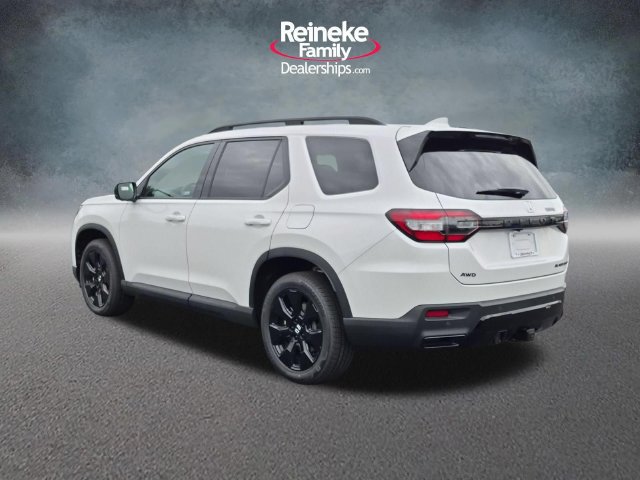 New 2026 Honda Pilot Black Edition image 8