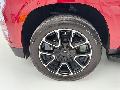 Used 2024 Chevrolet Tahoe RST w/ Luxury Package image 30