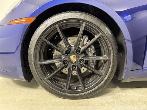 Certified 2023 Porsche 911 Carrera image 13
