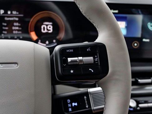 New 2026 Hyundai Santa Fe SE image 12