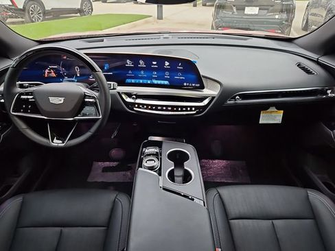 New 2026 Cadillac Lyriq Luxury image 11