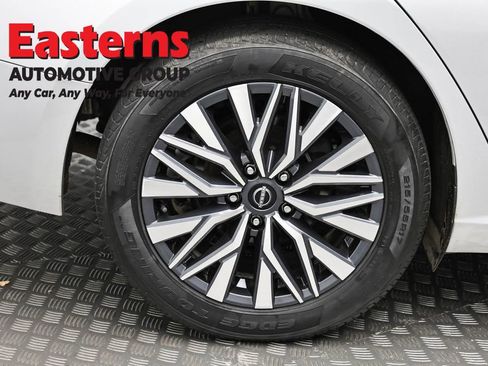 Used 2023 Nissan Altima 2.5 SV FWD image 30