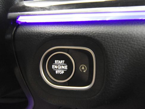 Used 2020 Mercedes-Benz GLS 450 4MATIC image 22