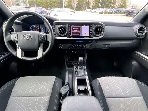 Used 2023 Toyota Tacoma TRD Sport image 14