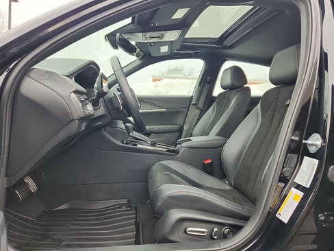 Used 2023 Acura Integra A-Spec image 13