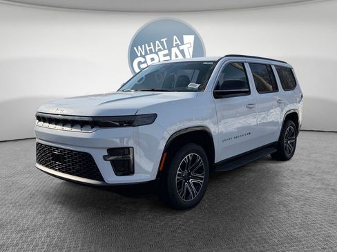 New 2026 Jeep Grand Wagoneer 4WD image 4