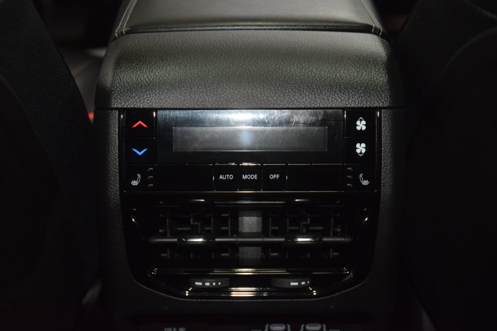 Used 2025 Jeep Grand Cherokee L Limited AWD/4WD image 45