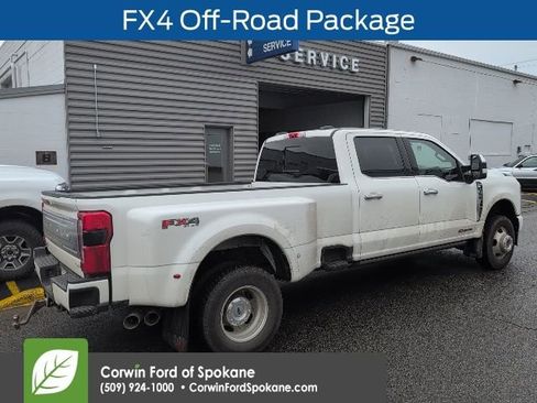 Used 2024 Ford F350 Platinum image 5