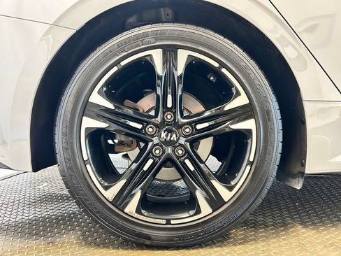 Used 2021 Kia K5 GT-Line AWD/4WD image 8