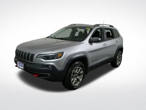 Used 2020 Jeep Cherokee Trailhawk w/ Cold Weather Group AWD/4WD image 9