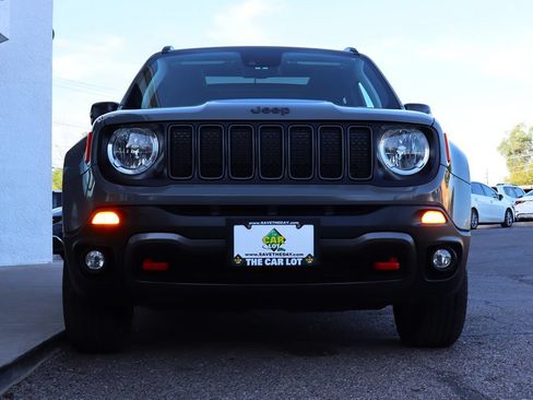 Used 2021 Jeep Renegade Trailhawk w/ Sun & Sound Group AWD/4WD image 17