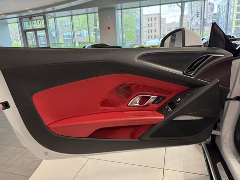 Used 2022 Audi R8 V10 RWD image 12