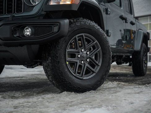 New 2026 Jeep Gladiator Sport image 6