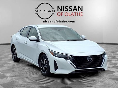Used 2024 Nissan Sentra SV FWD image 29