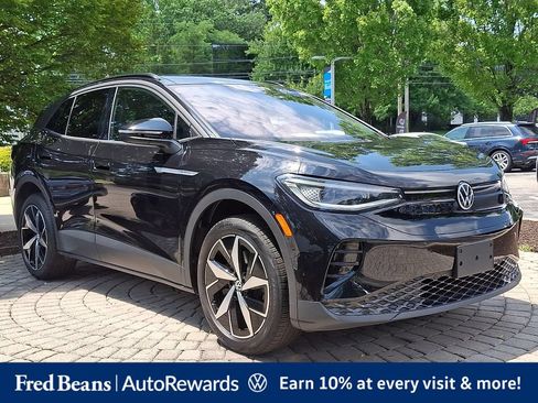 Certified 2024 Volkswagen ID.4 Pro S AWD/4WD image 1