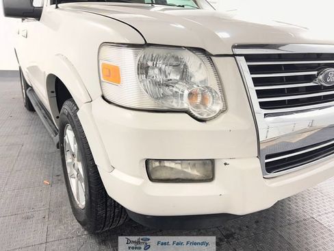 Used 2009 Ford Explorer XLT RWD image 8