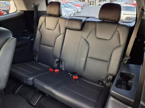 Used 2022 Kia Telluride EX w/ EX Premium Package image 10