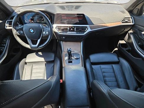 Used 2020 BMW 330i Sedan w/ Driving Assistance Package RWD image 18