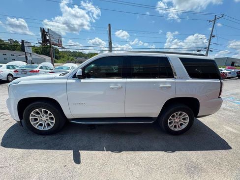 Used 2020 GMC Yukon SLT w/ Open Road Package RWD image 2