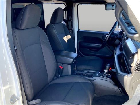 Used 2019 Jeep Wrangler Unlimited Sport S AWD/4WD image 9