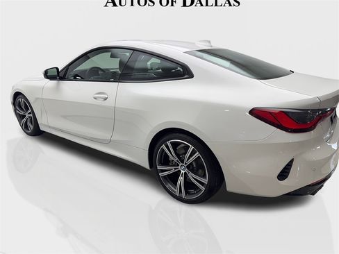 Used 2023 BMW 430i Coupe w/ Convenience Package image 14