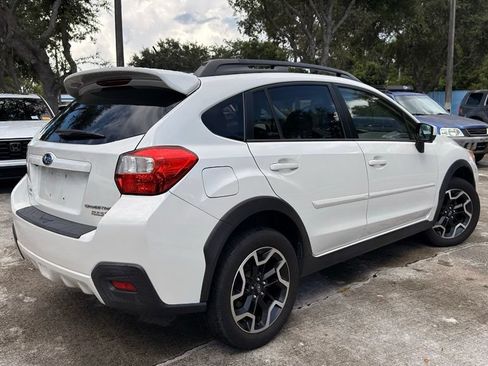 Used 2017 Subaru Crosstrek 2.0i Premium w/ Moonroof Package AWD/4WD image 8