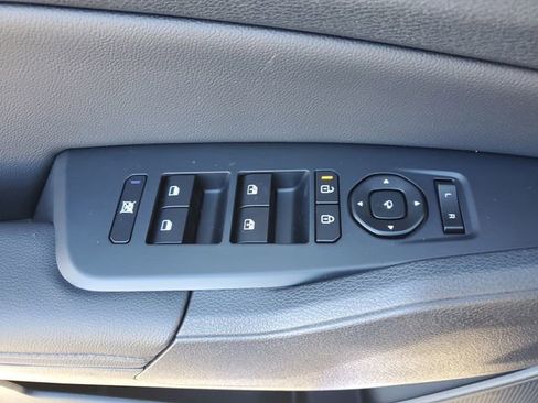 New 2026 Kia Sportage SX image 22