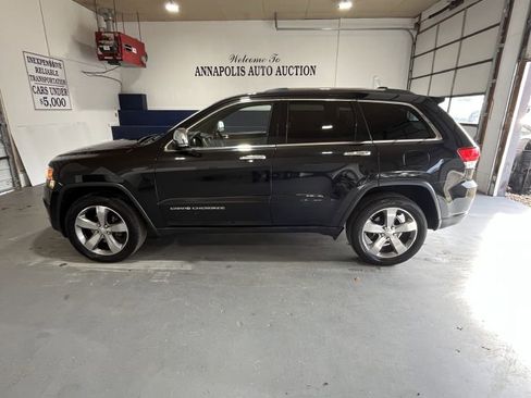 Used 2015 Jeep Grand Cherokee Limited AWD/4WD image 1