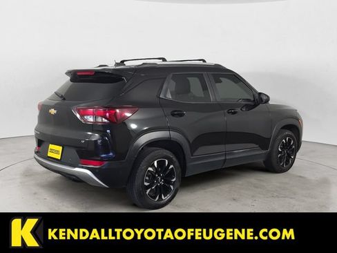 Used 2023 Chevrolet TrailBlazer LT w/ Convenience Package AWD/4WD image 5
