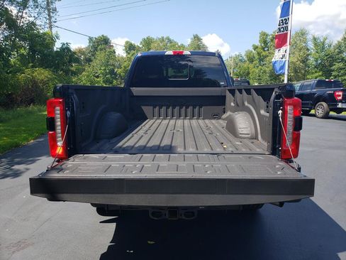 Used 2024 Ford F250 Lariat w/ Black Appearance Package AWD/4WD image 7