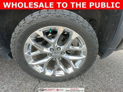 Used 2020 GMC Sierra 1500 SLT w/ SLT Premium Plus Package image 19