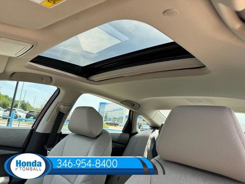 New 2025 Honda Accord SE image 13