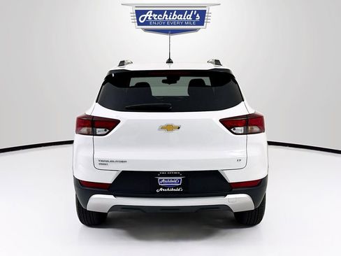 Used 2023 Chevrolet TrailBlazer LT AWD/4WD image 6