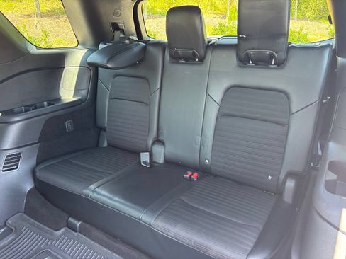 Used 2024 Nissan Pathfinder Rock Creek AWD/4WD image 17