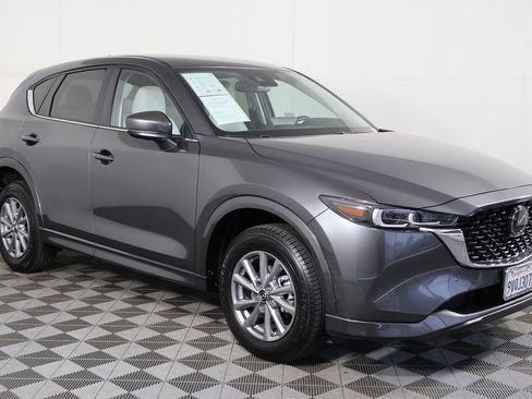 Certified 2025 MAZDA CX-5 AWD 2.5 S w/ Preferred Package image 4