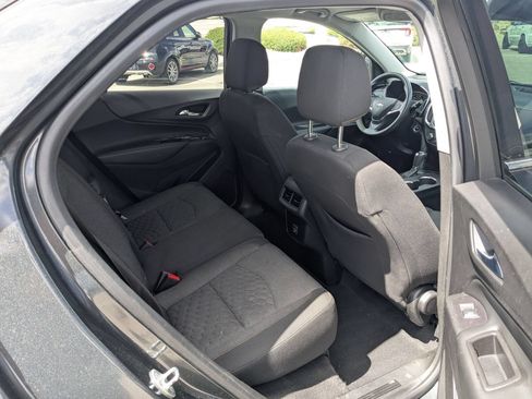 Used 2020 Chevrolet Equinox LT FWD image 30