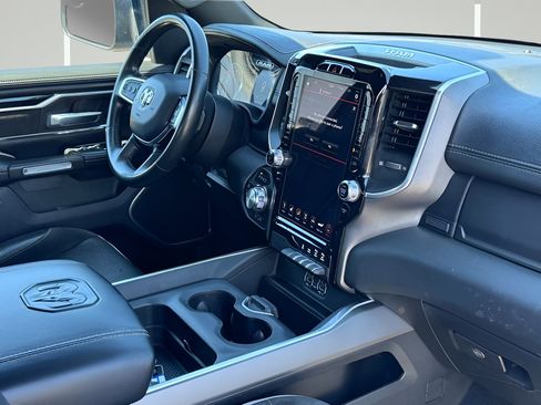 Used 2021 RAM 1500 Laramie w/ Sport Appearance Package AWD/4WD image 6